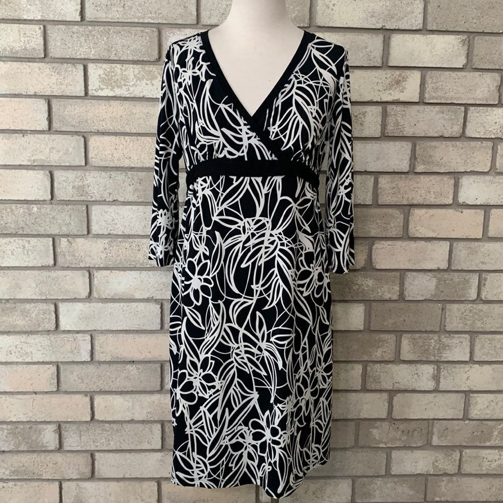 3for$20 maternity dress small